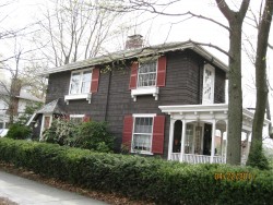 558 California St, Newton, MA 02460-1243