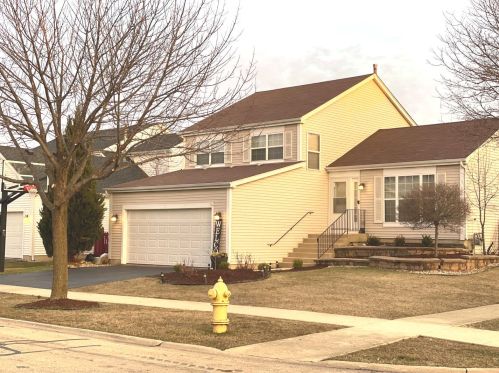 627 Rebecca Ln, Lemont, IL 60440-4860