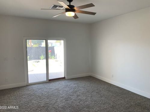 2022 22 Pl, Phoenix AZ 85042-8100 exterior