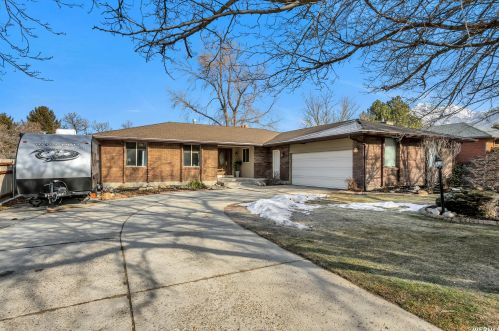 2371 High Mountain Dr, Sandy, UT 84092-5550