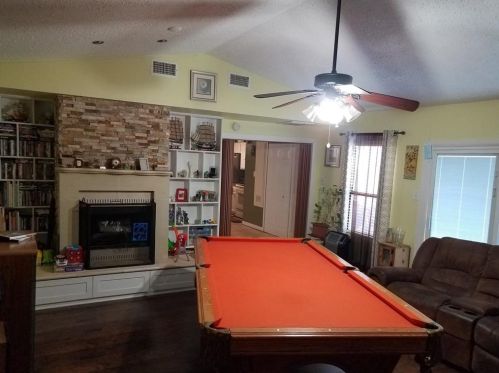 7004 Greenview Cir, Fort Worth, TX 76120-1341