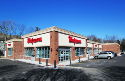 1099 Beacon St, Newton, MA 02461-1101