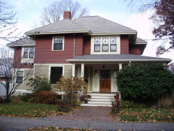 137 Hunnewell Ave, Newton, MA 02458-2244