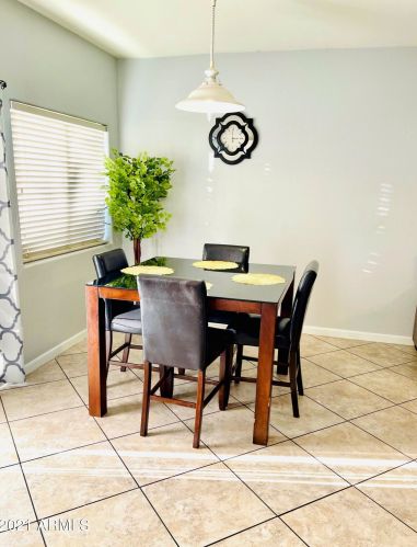 1620 80 Dr, Phoenix AZ 85033-3510 exterior