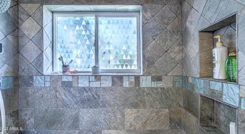 1819 45th St, Phoenix AZ 85032-2387 exterior