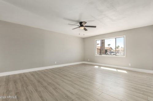 5227 47 St, Phoenix AZ 85040-4159 exterior