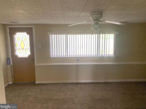 197 Lincoln Ave, West Deptford NJ 08066-1136 exterior