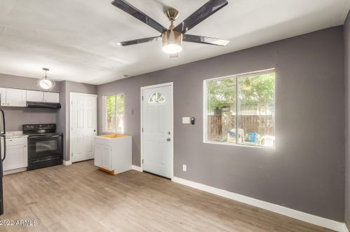 2903 Atlanta Ave, Phoenix AZ 85040-2710 exterior