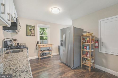 703 Washington Ave, West Deptford NJ 08096-1035 exterior