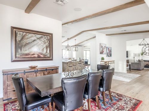 5123 43rd Pl, Phoenix AZ  85018-1633 exterior