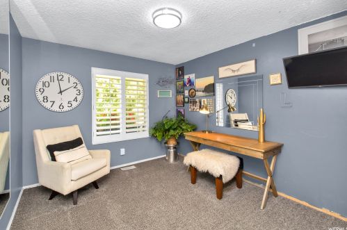 1716 Paulista Way, Sandy UT 84093-6847 exterior