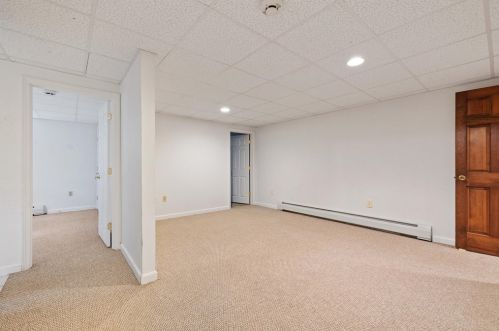 30 Duxbury Dr, Holden MA 01520-1643 exterior