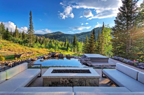 216 White Pne Cyn Rd, Park City UT 84060-6514 exterior