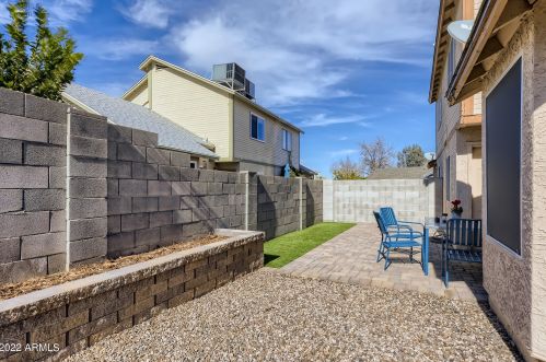 5820 42 Pl, Phoenix AZ 85050-3777 exterior