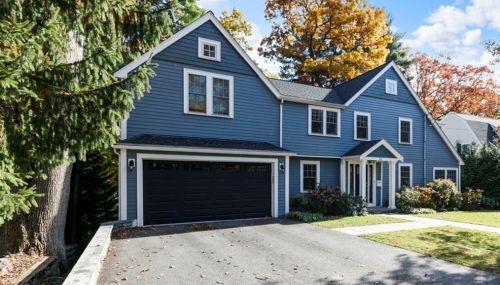 82 Day St, Newton MA 02466-2906 exterior