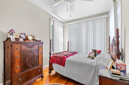 153 Nichols St, Everett MA 02149-4911 exterior