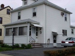 172 Linwood Ave, Newton, MA 02460-1429