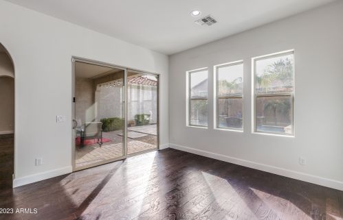 2923 Constance Way, Phoenix AZ 85042-7224 exterior