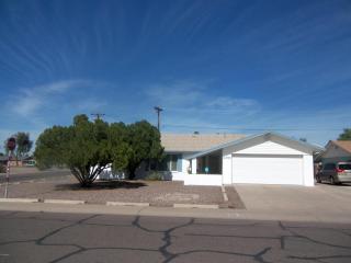 4050 Palo Verde Dr, Phoenix AZ  85019-1831 exterior