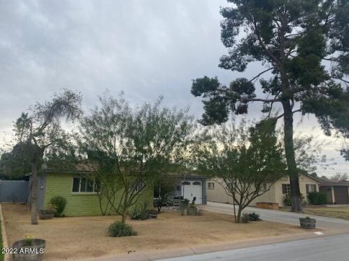 8329 5 St, Phoenix AZ 85040-8707 exterior