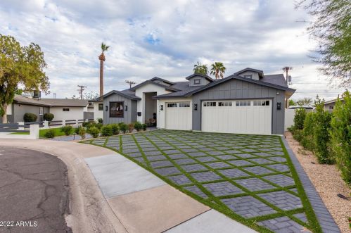 5011 Cheery Lynn Rd, Phoenix, AZ 85031-3516