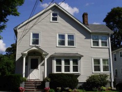 307 Webster St, Newton, MA 02466-2105