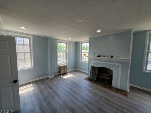 18 Clinton St, Belleville NJ  07109-2414 exterior