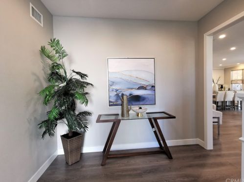 204 Parkdale, Irvine CA 92620-2167 exterior