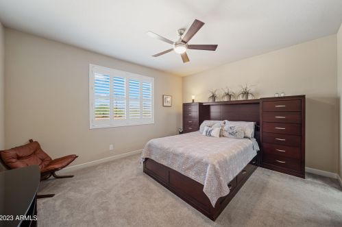 34826 3rd Ave, Phoenix AZ 85023-3640 exterior