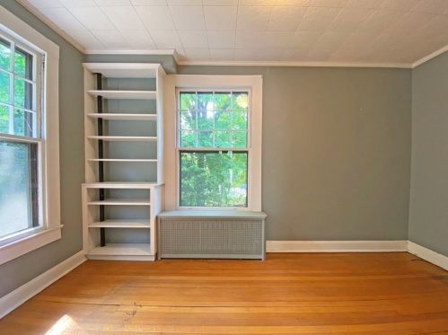 117 Mount Vernon St, Newton MA 02465-2559 exterior