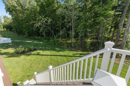 71 Pinetree Dr, Methuen MA 01844-1268 exterior