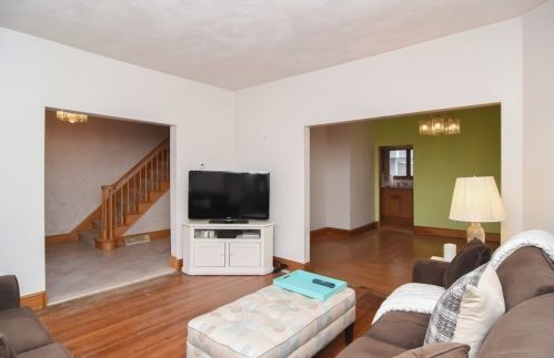 784 Broadway, Everett MA 02149-4046 exterior