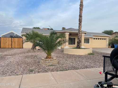 15867 18th Pl, Phoenix, AZ 85022-3315