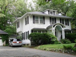 341 Waban Ave, Newton, MA 02468-1349