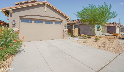 3719 63rd Dr, Phoenix AZ  85043-4029 exterior