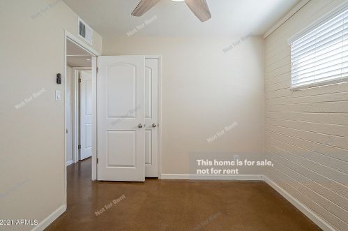 2810 Coolidge St, Phoenix AZ 85017-3543 exterior