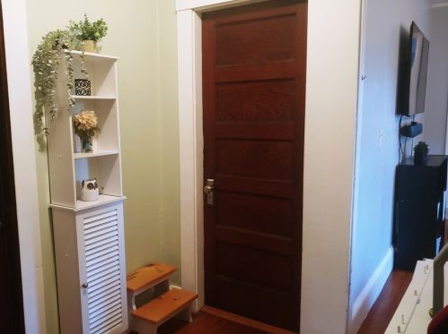 233 Essex Ave, Gloucester MA 01930-4927 exterior