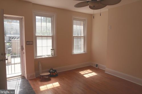 1326 Bancroft St, Philadelphia PA  19146-4719 exterior