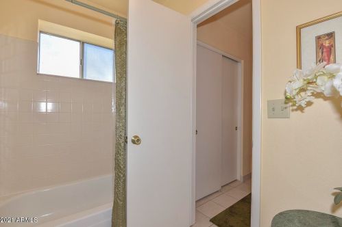 19234 5 St, Phoenix AZ 85040-8707 exterior