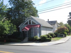 400 Homer St, Newton, MA 02459-1430