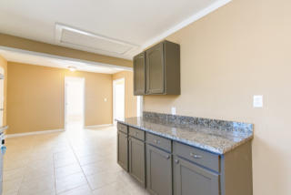 200 23rd Ave, Birmingham AL  35215-3734 exterior