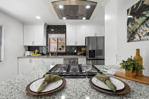 3520 Amelia Ave, Phoenix AZ 85037-2365 exterior