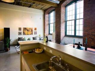 1 Canal St, Lawrence MA  01840-1838 exterior