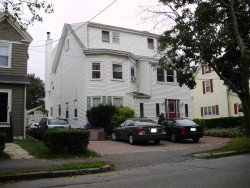 287 Cherry St, Newton, MA 02465-1640