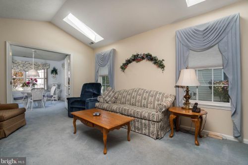 125 Sandpiper Ln, West Deptford NJ 08086-2196 exterior