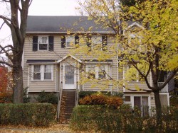46 Side Pkwy, Newton, MA 02458-1816