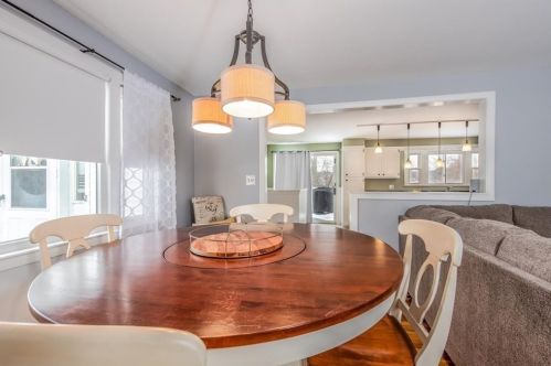 88 Standish St, Worcester MA 01604-3233 exterior