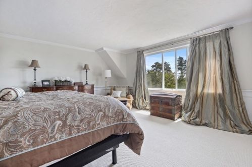 11 Bay Cliff Cir, Plymouth MA 02360-1458 exterior