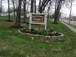 4143 Karl Rd, Columbus OH  43224-2095 exterior