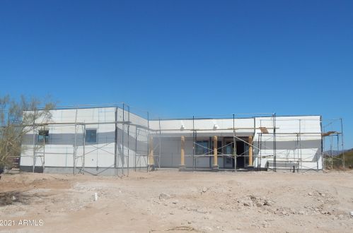 40532 3rd Ave, Phoenix AZ 85086-7203 exterior